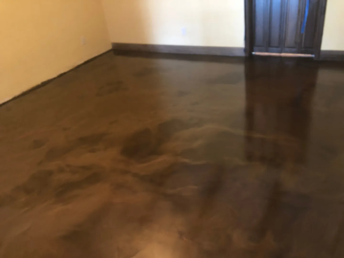 Polyaspartic garage floor coating