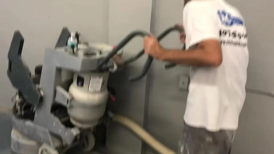 Floor grinding close-up