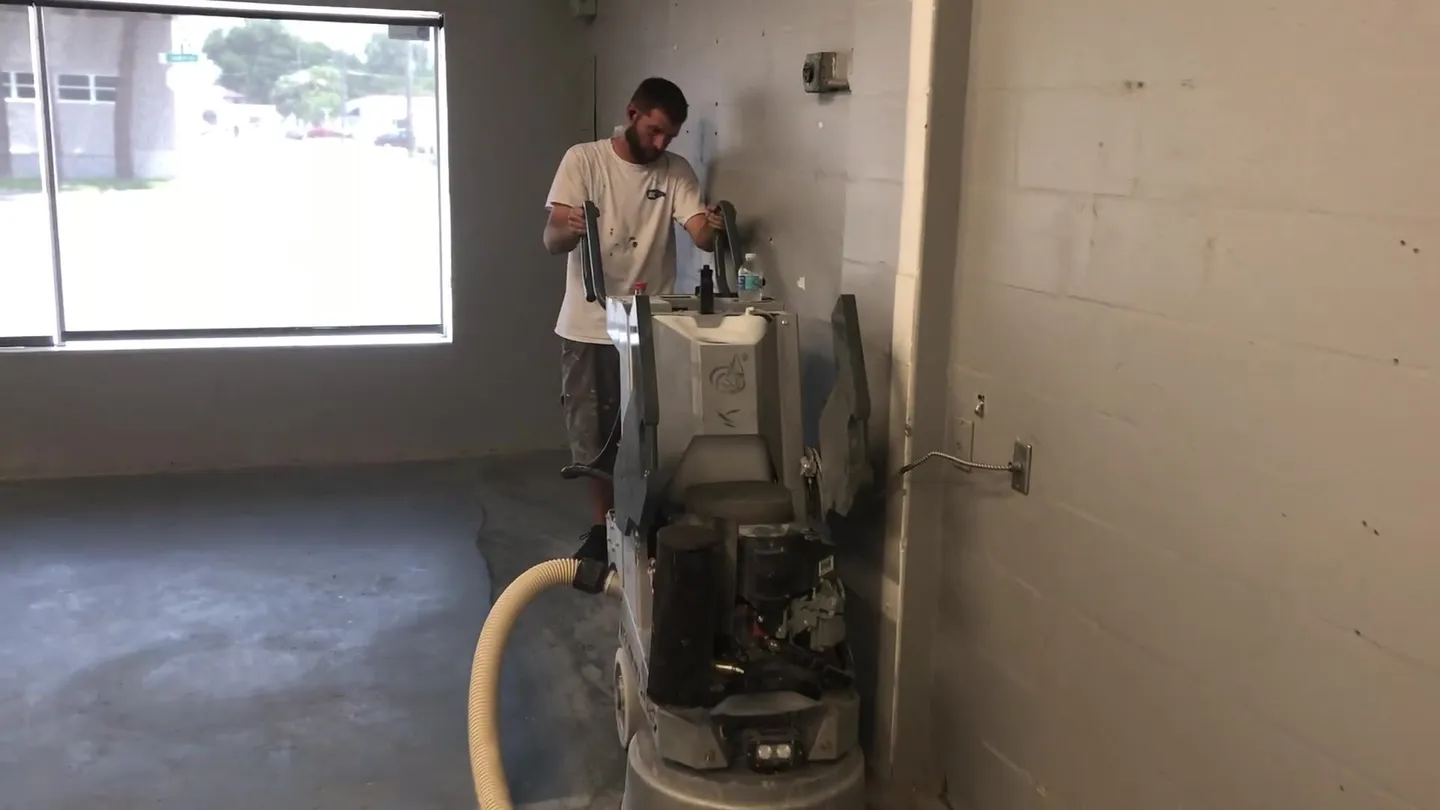 Floor grinding near the wall